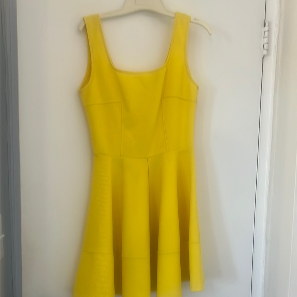 Casual Yellow Sleeveless Dress